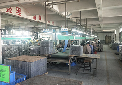 加工課 - 整形，披鋒，打磨等